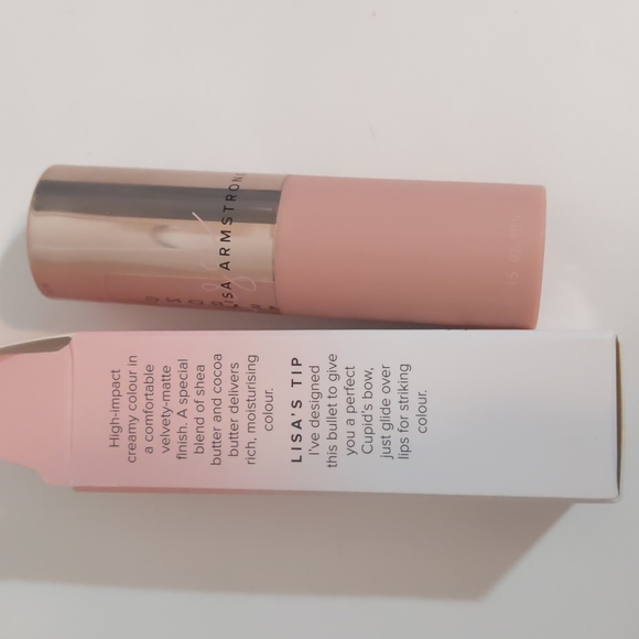 Lisa Armstrong Avon Lipstick - Picture 2 of 6